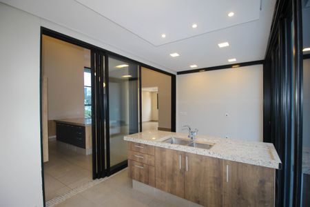 Casa de condomínio para alugar com 197m², 3 quartos e 4 vagas