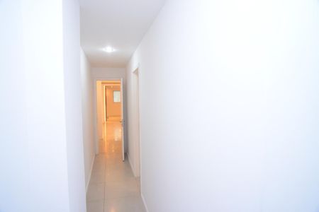 Apartamento à venda com 173m², 4 quartos e 3 vagas Apartamento à venda com 173m², 4 quartos e 3 vagasCorredor