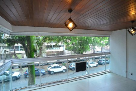 Apartamento à venda com 173m², 4 quartos e 3 vagas Apartamento à venda com 173m², 4 quartos e 3 vagasVaranda da Sala