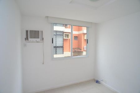 Apartamento à venda com 173m², 4 quartos e 3 vagas Apartamento à venda com 173m², 4 quartos e 3 vagasQuarto 2
