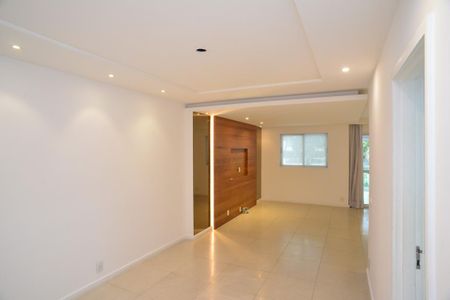 Apartamento à venda com 173m², 4 quartos e 3 vagas Apartamento à venda com 173m², 4 quartos e 3 vagasSala