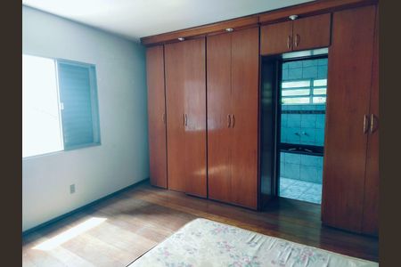 Casa à venda com 5 quartos, 520m² em Vila da Saúde, São Paulo