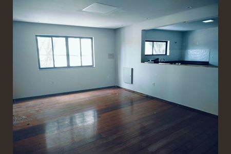 Casa à venda com 5 quartos, 520m² em Vila da Saúde, São Paulo