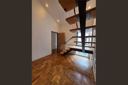 Casa de Condomínio à venda com 4 quartos, 160m² em Vila Mariana, São Paulo