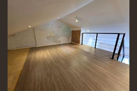 Casa de Condomínio à venda com 4 quartos, 160m² em Vila Mariana, São Paulo