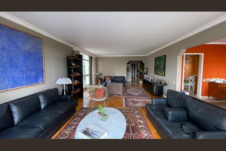 Apartamento à venda com 3 quartos, 230m² em Higienópolis, São Paulo