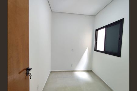 Casa à venda com 3 quartos, 74m² em Parque Oratório, Santo André