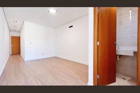 Casa à venda com 3 quartos, 220m² em Vila Lais, São Paulo