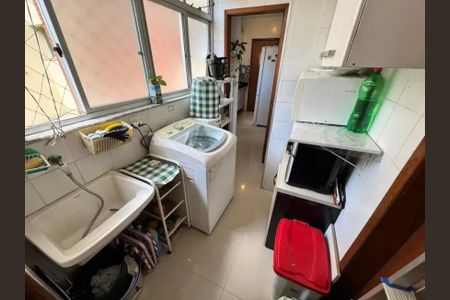 Apartamento à venda com 3 quartos, 75m² em Sagrada Família, Belo Horizonte