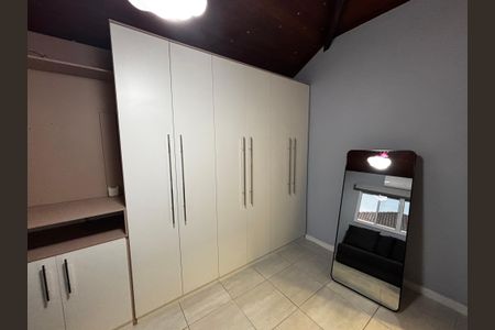 Casa de condomínio à venda com 130m², 4 quartos e 2 vagasQuarto 4