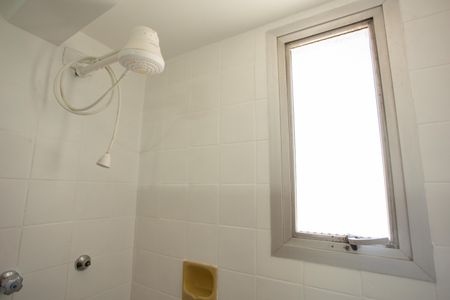 Apartamento para alugar com 72m², 2 quartos e 1 vagaBANHEIRO