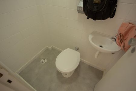 Apartamento para alugar com 72m², 2 quartos e 1 vagaBANHEIRO DA ÁREA DE SERVIÇO