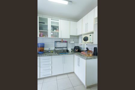 Apartamento à venda com 85m², 3 quartos e 2 vagasCozinha