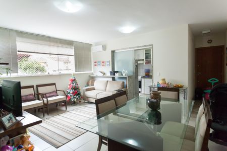 Sala de apartamento à venda com 3 quartos, 85m² em Floresta, Belo Horizonte