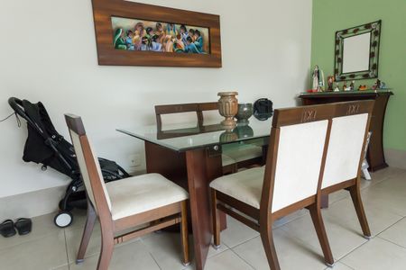 Apartamento à venda com 85m², 3 quartos e 2 vagasSala de Jantar