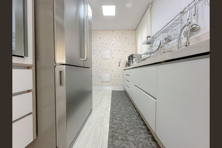 Apartamento à venda com 134m², 3 quartos e 2 vagasCozinha