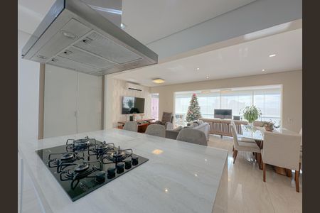 Apartamento à venda com 134m², 3 quartos e 2 vagasCozinha