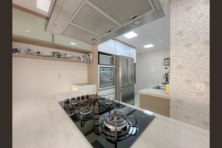 Apartamento à venda com 134m², 3 quartos e 2 vagasCozinha