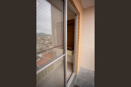 VARANDA DA SALA de apartamento à venda com 3 quartos, 62m² em Parque Maria Domitila, São Paulo