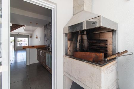 Casa à venda com 110m², 2 quartos e 1 vagaQuintal