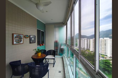 Apartamento à venda com 3 quartos, 89m² em Jacarepaguá, Rio de Janeiro