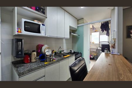 Cozinha de apartamento para alugar com 2 quartos, 61m² em Campininha, São Paulo