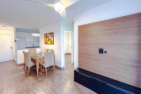 Apartamento à venda com 50m², 2 quartos e 2 vagasSala