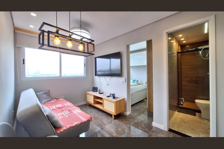 Sala/Cozinha/Área de serviço de apartamento para alugar com 2 quartos, 32m² em Vila Leopoldina, São Paulo