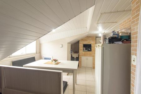 Sala/Cozinha de kitnet/studio para alugar com 1 quarto, 22m² em Campo Comprido, Curitiba