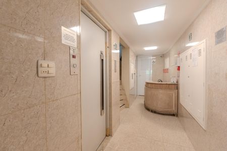Apartamento para alugar com 30m², 1 quarto e sem vaga Apartamento para alugar com 30m², 1 quarto e sem vagaHall de entrada