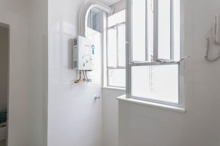 Apartamento à venda com 105m², 3 quartos e 1 vagaÁrea de Serviço