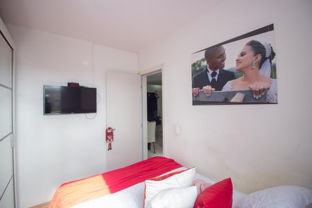Quarto 2 de apartamento à venda com 2 quartos, 45m² em Parque Maracana, Contagem
