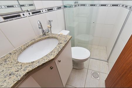 Apartamento à venda com 78m², 3 quartos e 2 vagasBanheiro Social