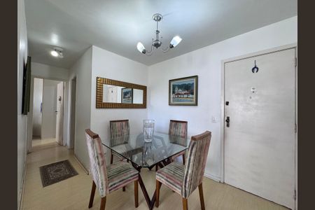 Sala de apartamento à venda com 2 quartos, 65m² em Barra da Tijuca, Rio de Janeiro