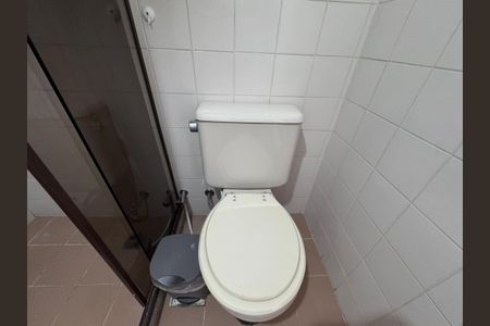 Apartamento à venda com 65m², 2 quartos e 1 vagaBanheiro Social