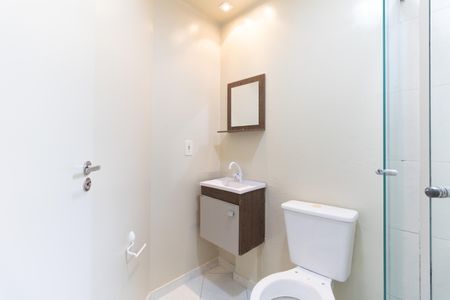 Apartamento para alugar com 71m², 3 quartos e 1 vaga Apartamento para alugar com 71m², 3 quartos e 1 vagaBanheiro da Suíte