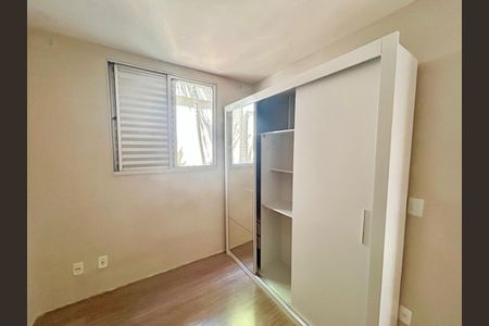 Quarto 2 de apartamento para alugar com 2 quartos, 47m² em Vila Bremen, Guarulhos