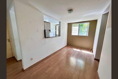 Sala de apartamento para alugar com 2 quartos, 47m² em Vila Bremen, Guarulhos