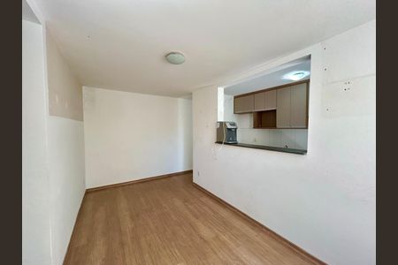 Sala de apartamento para alugar com 2 quartos, 47m² em Vila Bremen, Guarulhos