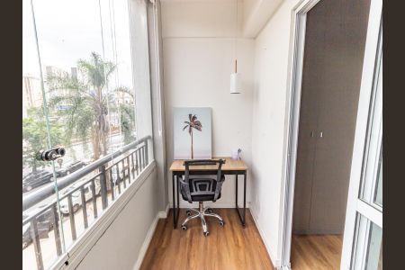 Apartamento à venda com 25m², 1 quarto e sem vagaVaranda