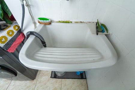 Apartamento à venda com 99m², 2 quartos e 1 vaga Apartamento à venda com 99m², 2 quartos e 1 vagaÁrea de Serviço