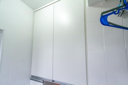 Apartamento à venda com 99m², 2 quartos e 1 vaga Apartamento à venda com 99m², 2 quartos e 1 vagaÁrea de Serviço