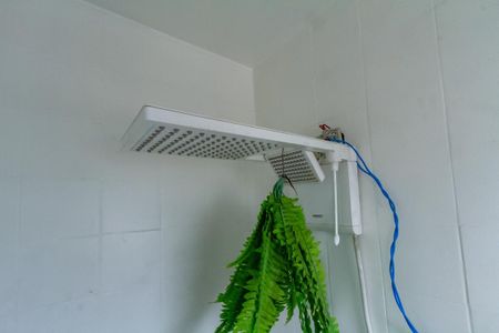 Apartamento à venda com 99m², 2 quartos e 1 vaga Apartamento à venda com 99m², 2 quartos e 1 vagaBanheiro de serviço