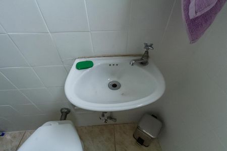 Apartamento à venda com 99m², 2 quartos e 1 vaga Apartamento à venda com 99m², 2 quartos e 1 vagaBanheiro de serviço