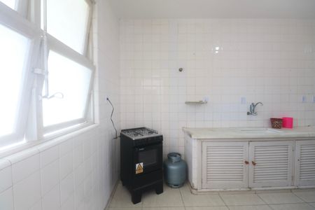 Apartamento para alugar com 130m², 3 quartos e 2 vagasCozinha