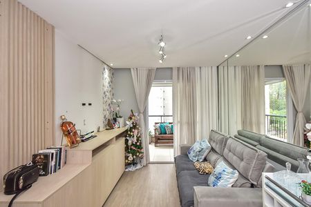 Sala de Tv de apartamento à venda com 3 quartos, 83m² em Vila Andrade, São Paulo