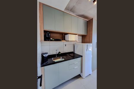 Cozinha de kitnet/studio à venda com 1 quarto, 18m² em Paraíso, São Paulo