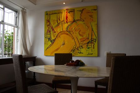 Apartamento à venda com 120m², 2 quartos e 1 vagaSala