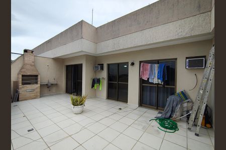 Apartamento à venda com 179m², 3 quartos e 2 vagas Apartamento à venda com 179m², 3 quartos e 2 vagasTerraço / Area Gourmet