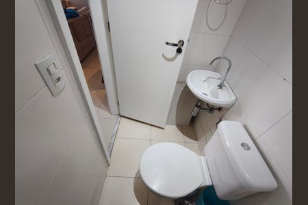 Apartamento à venda com 179m², 3 quartos e 2 vagas Apartamento à venda com 179m², 3 quartos e 2 vagasBanheiro